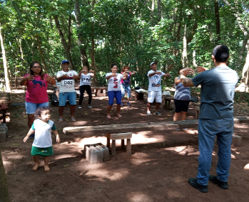 Prática de chi kung na URPICS-Cuiabá